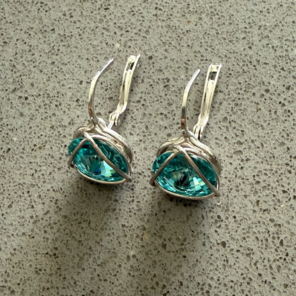 Elegant Silver and Blue Murano Glass Earrings - Picture 2 of 4